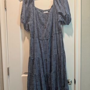 Kohl's Gray and Blue Puff Sleeve Tiered Sundress